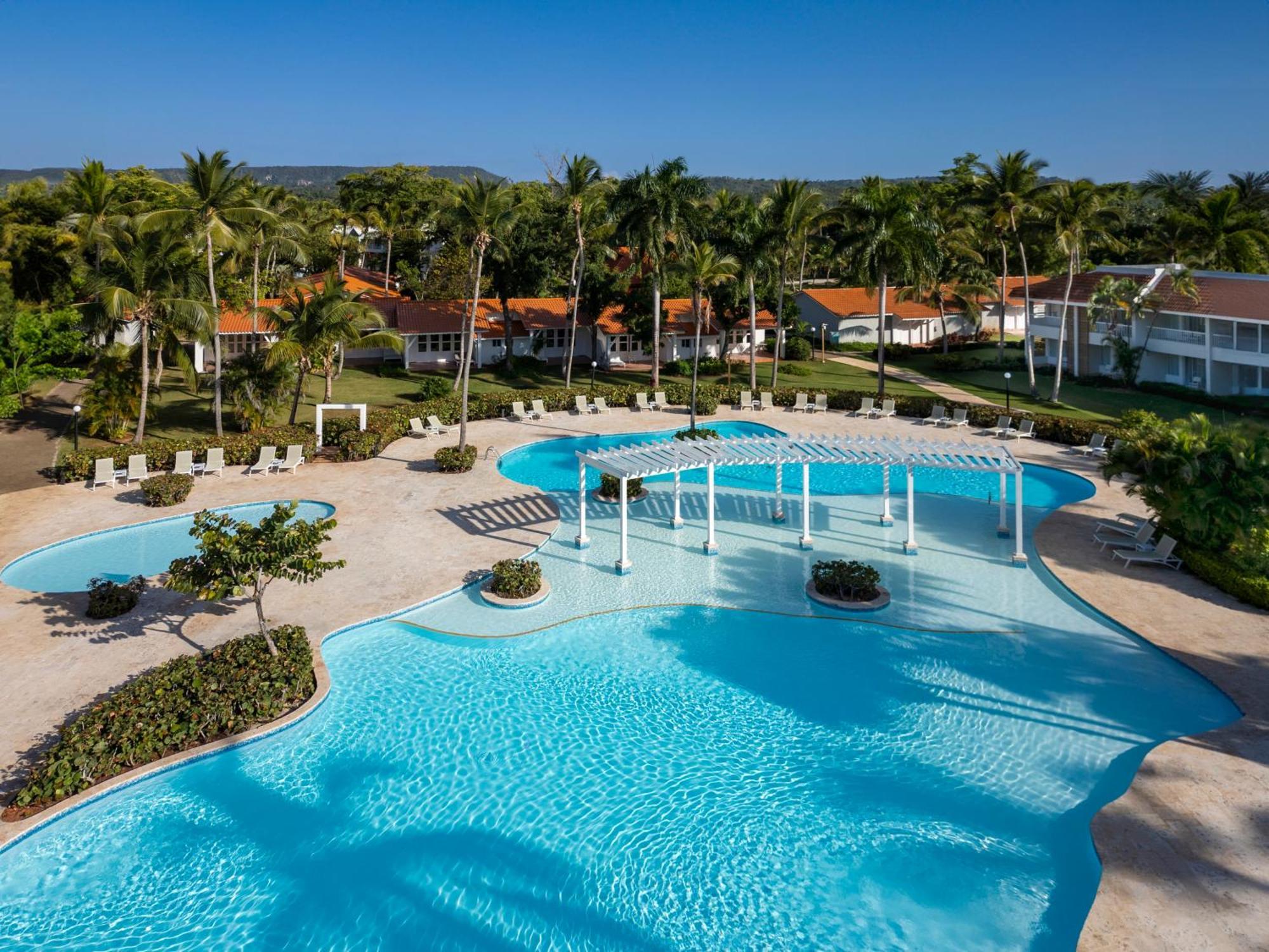 Wyndham Alltra Samana All Inclusive Resort Екстер'єр фото