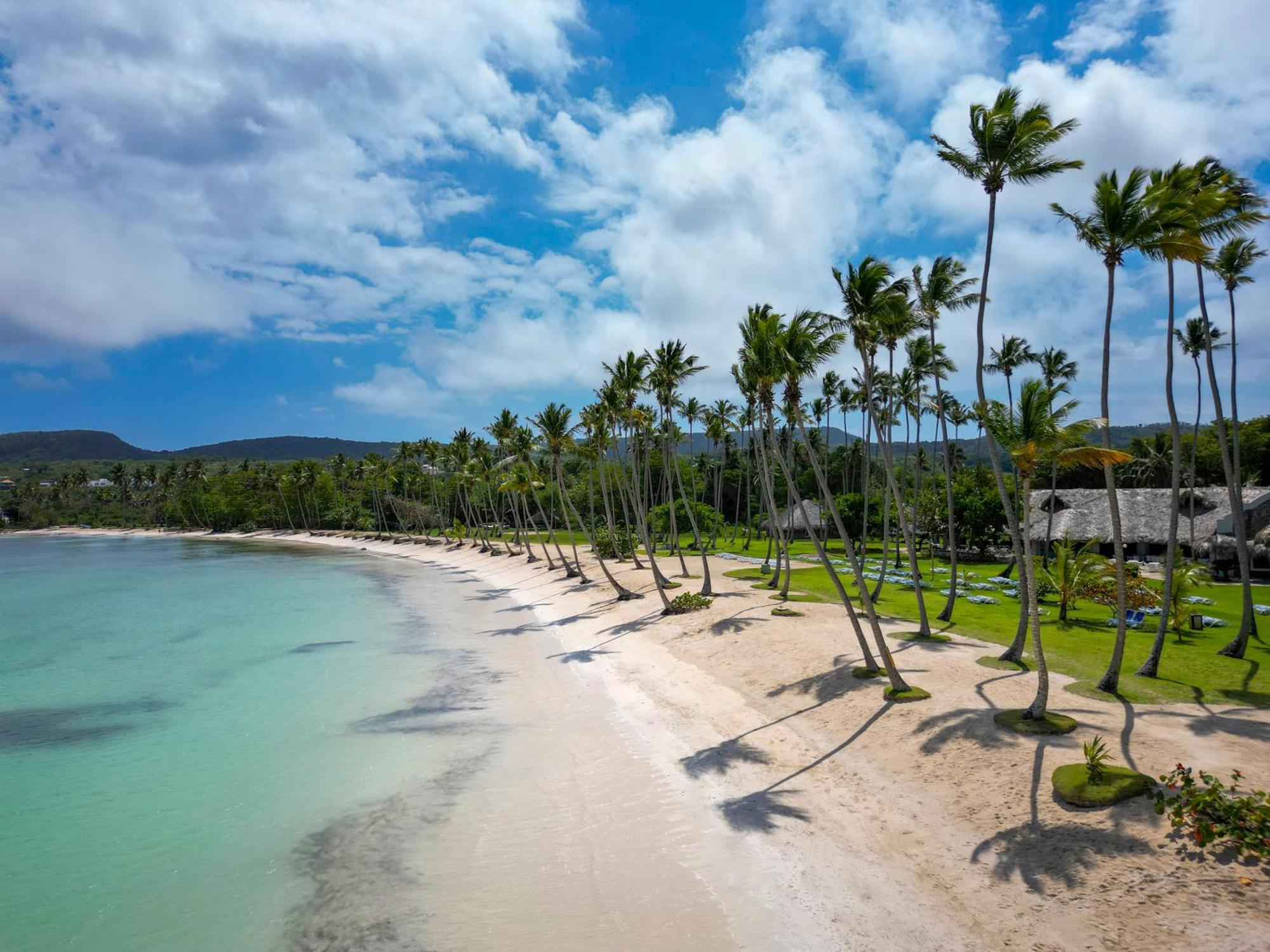 Wyndham Alltra Samana All Inclusive Resort Екстер'єр фото