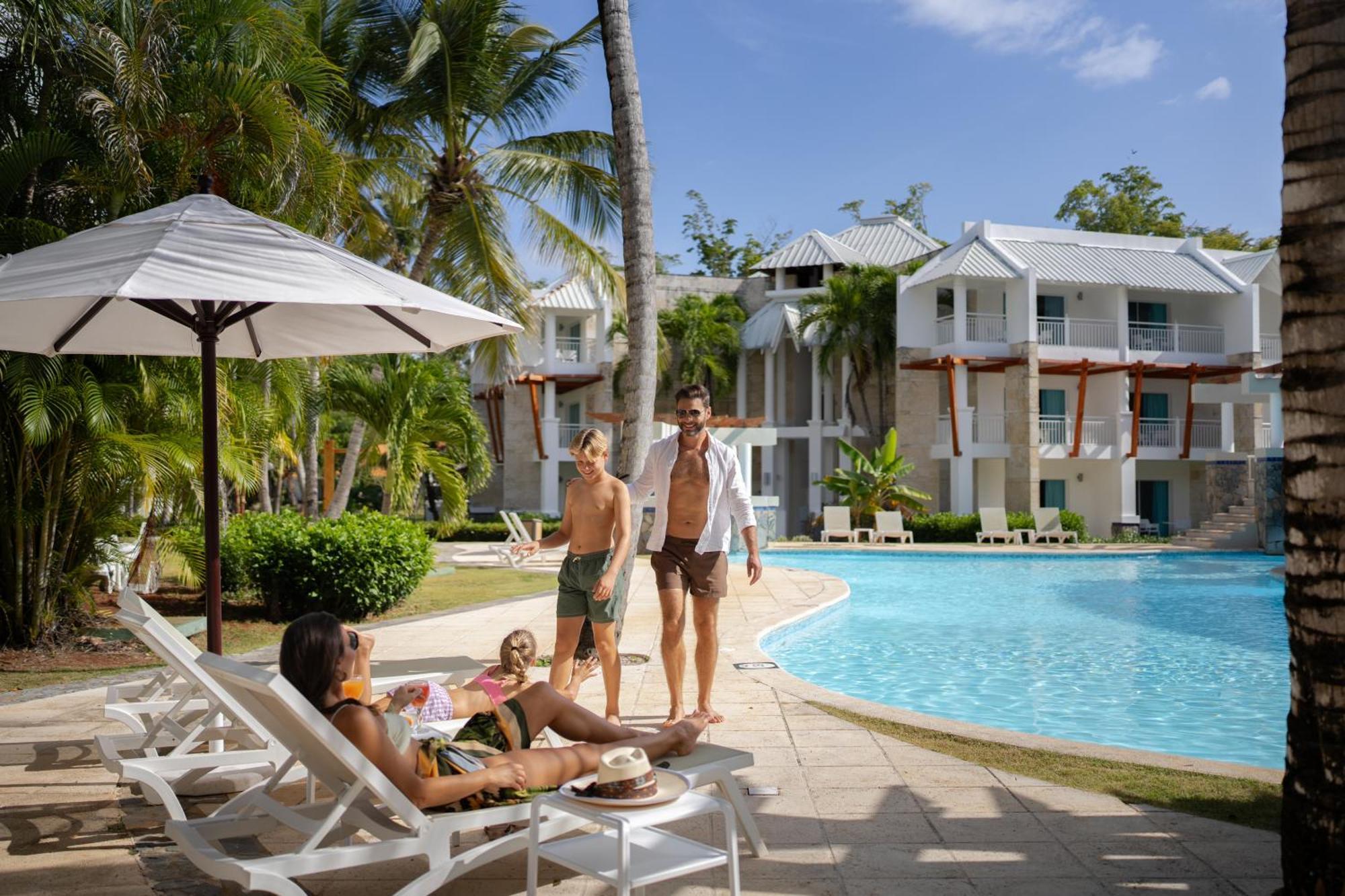 Wyndham Alltra Samana All Inclusive Resort Екстер'єр фото
