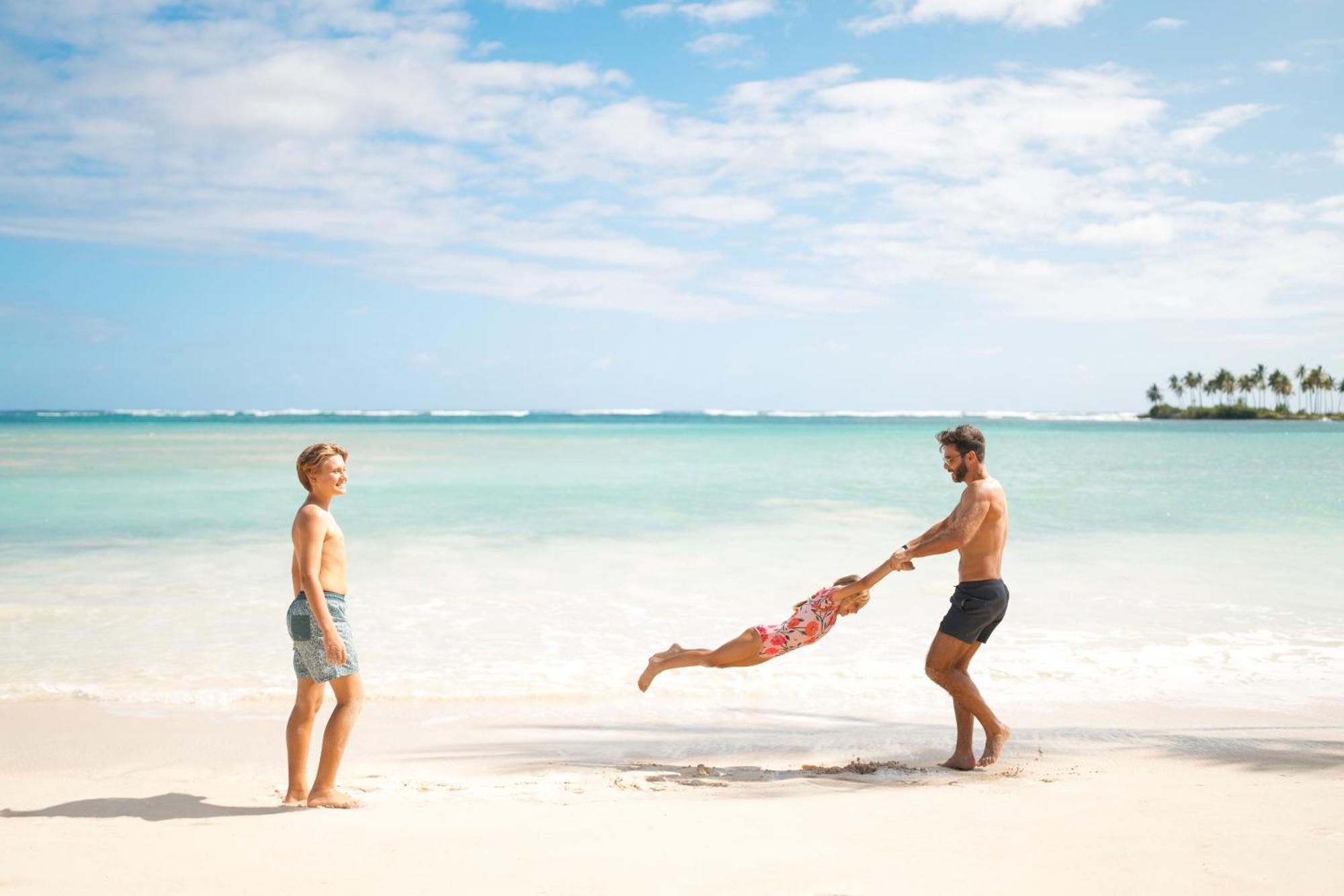 Wyndham Alltra Samana All Inclusive Resort Екстер'єр фото