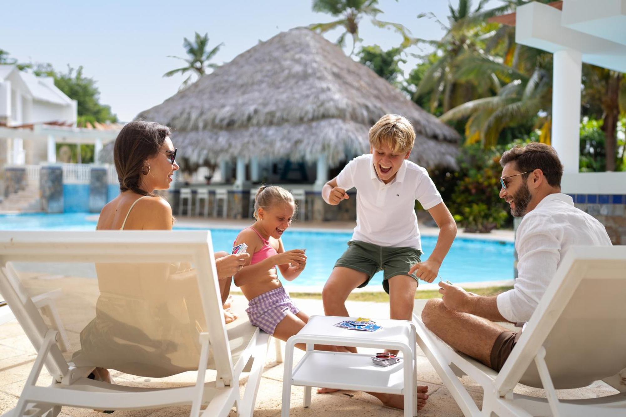 Wyndham Alltra Samana All Inclusive Resort Екстер'єр фото